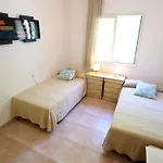 En S'agaró: 4 Habitaciones, Cerca De La Playa - Es-298-13 Apartamento