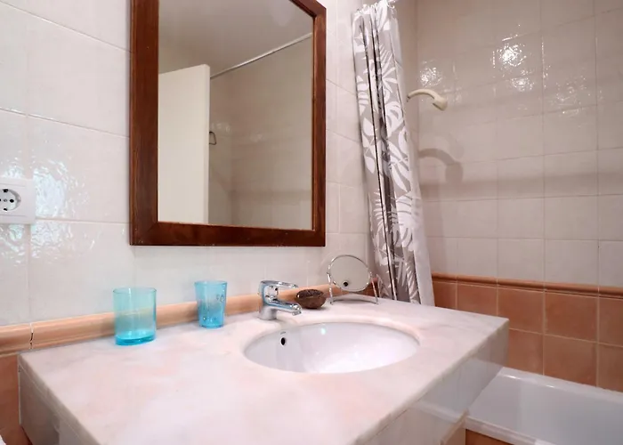 Duplex En S'agaro: 4 Habitaciones, Cerca De La Playa - Es-298-13 *