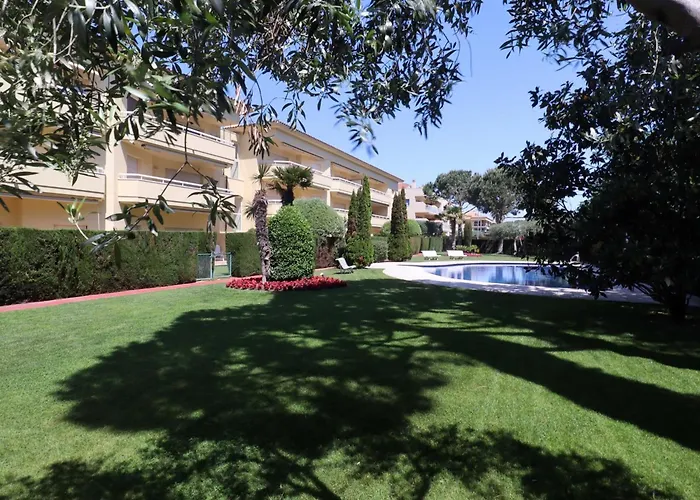 Apartment Duplex En S'agaro: 4 Habitaciones, Cerca De La Playa - Es-298-13 *